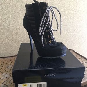 Boutique 9 size 9